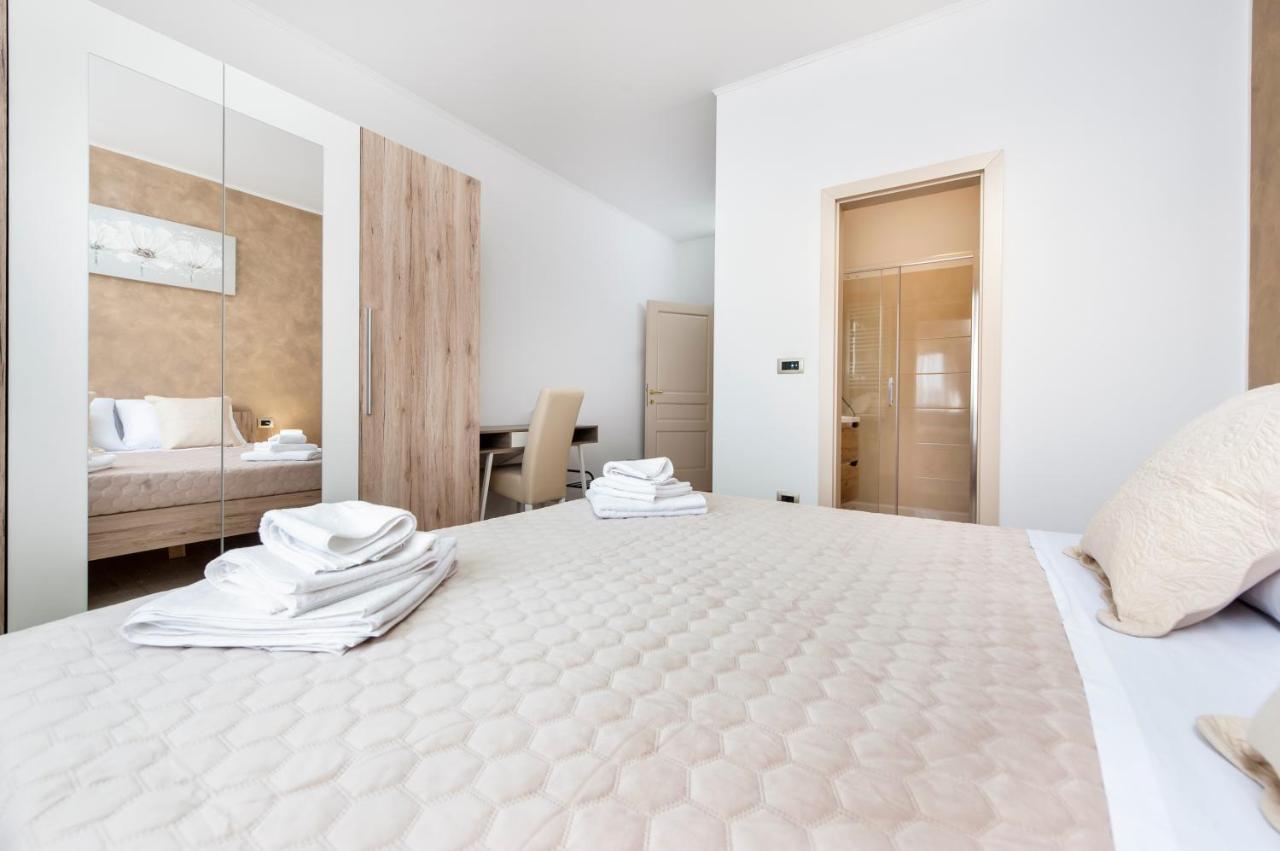 Comfort Apartments Karla Rovinj Buitenkant foto