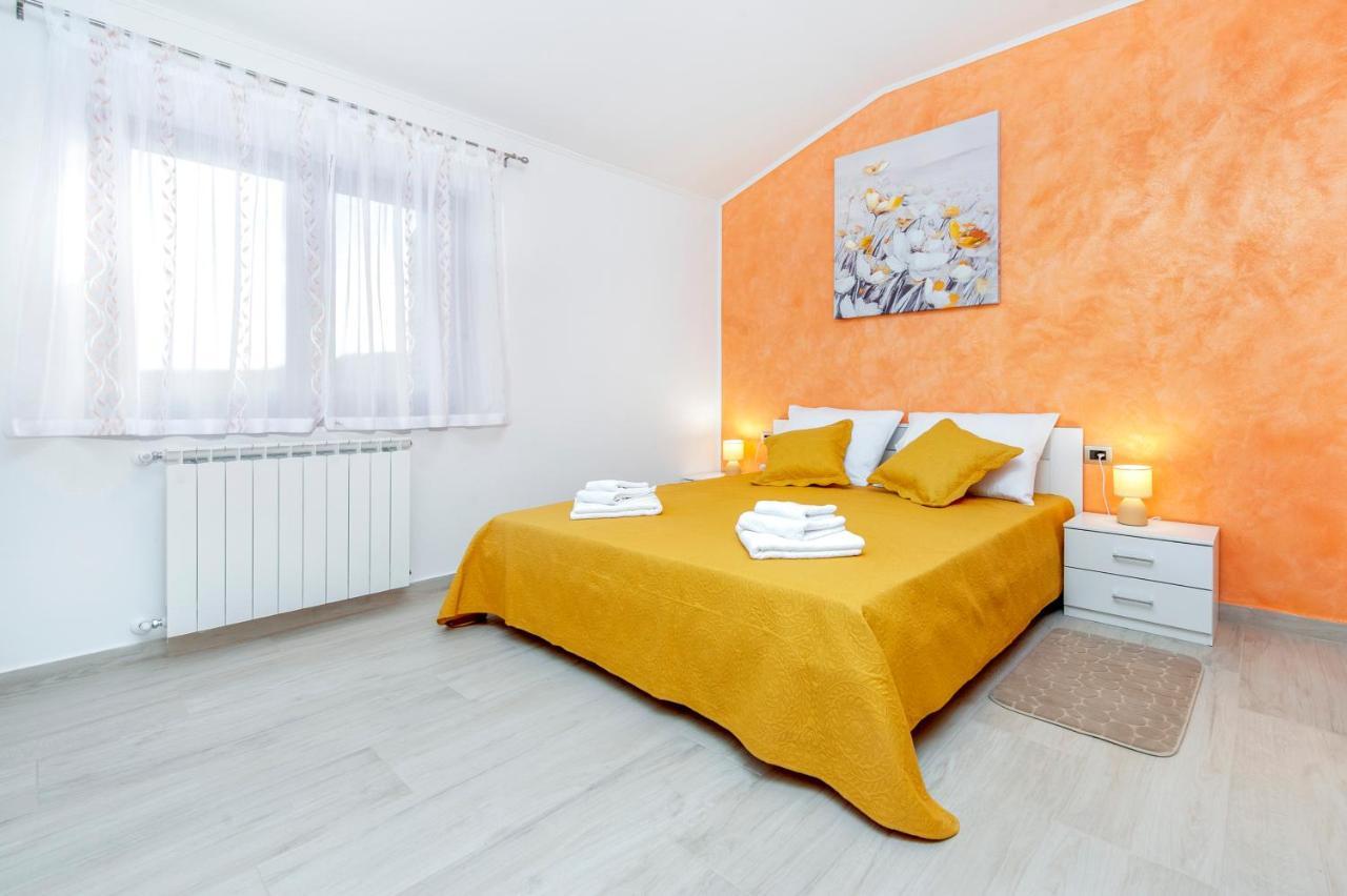 Comfort Apartments Karla Rovinj Buitenkant foto
