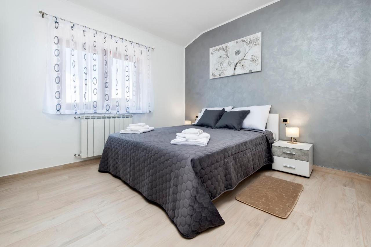 Comfort Apartments Karla Rovinj Buitenkant foto
