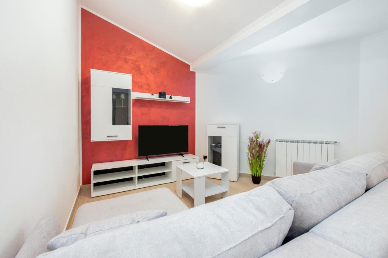 Comfort Apartments Karla Rovinj Buitenkant foto